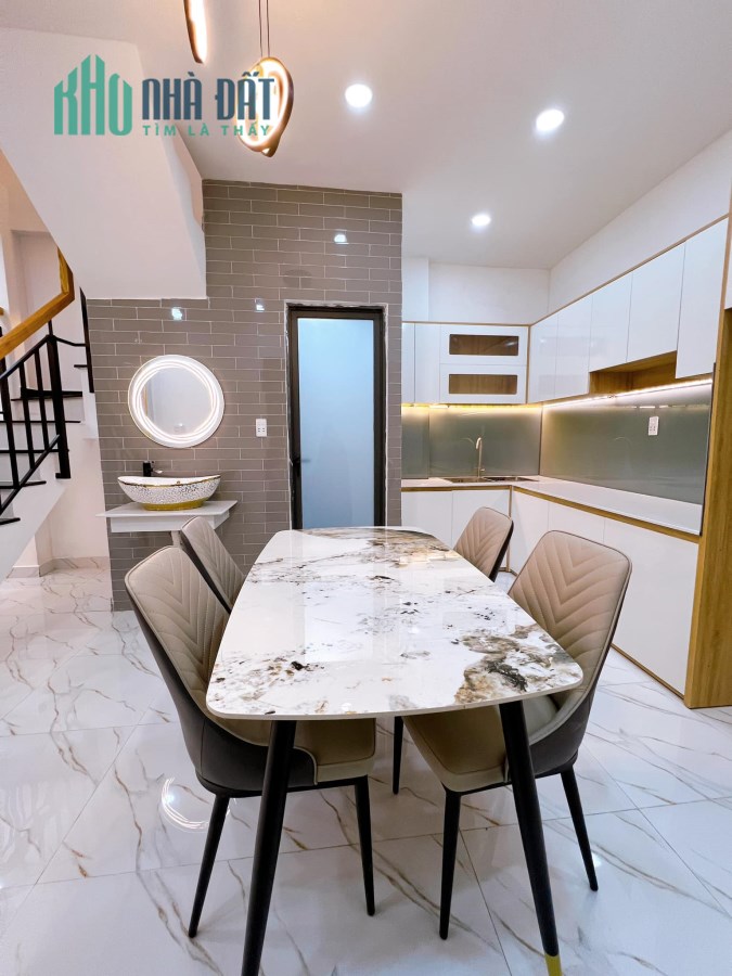 Bán nhà đường số 16, phường 4, Q.8, giá 6 tỷ, diện tích 55m2.