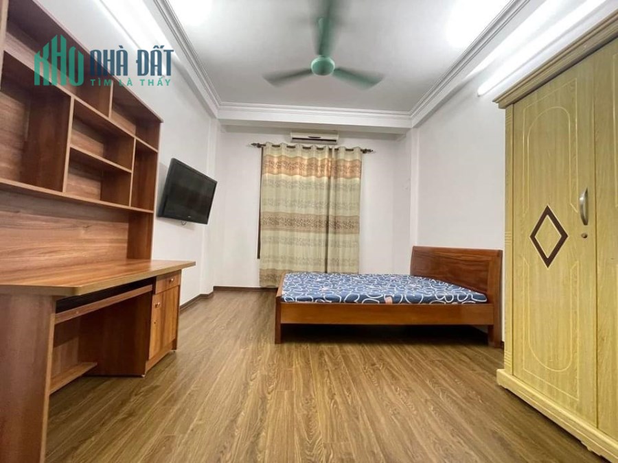 Bán nhà đẹp An Dương Vương, Tây Hồ, 33m, 5 tầng, nhỉnh 3 tỷ, nhà đẹp ở luôn.