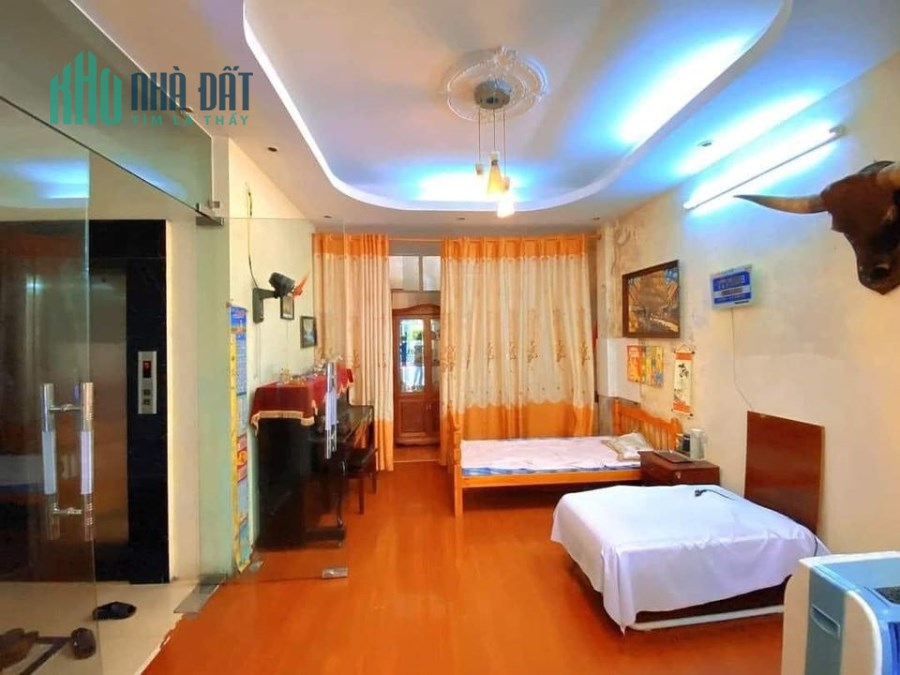Bán nhà phân lô, ô tô, Võng Thị, Tây Hồ, 36m, 5 tầng, nhỉnh 6 tỷ, ô tô vào nhà.
