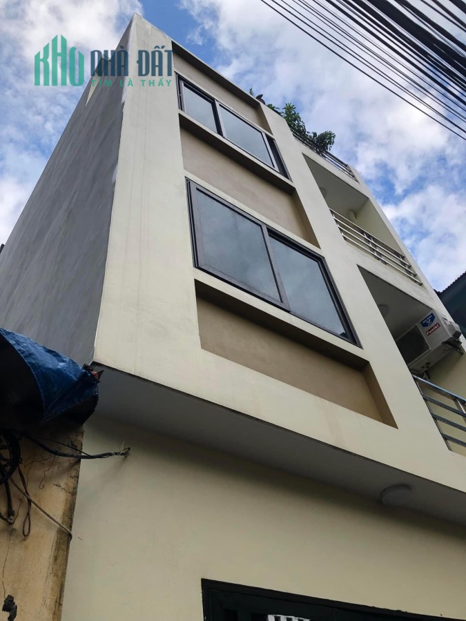 Chủ nhà bán căn nhà 66m2 tại Đình Thôn, ngay sát khu người Hàn, an ninh cao