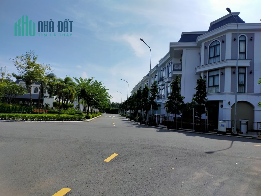 nhà chính chủ villa Long Phú