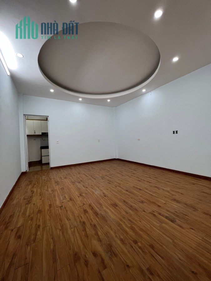 Siêu rẻ, KD 20 triệu tháng, nhà 55m2 mt 4.5m 3 tỷ 2 Vân Canh ô tô gần.