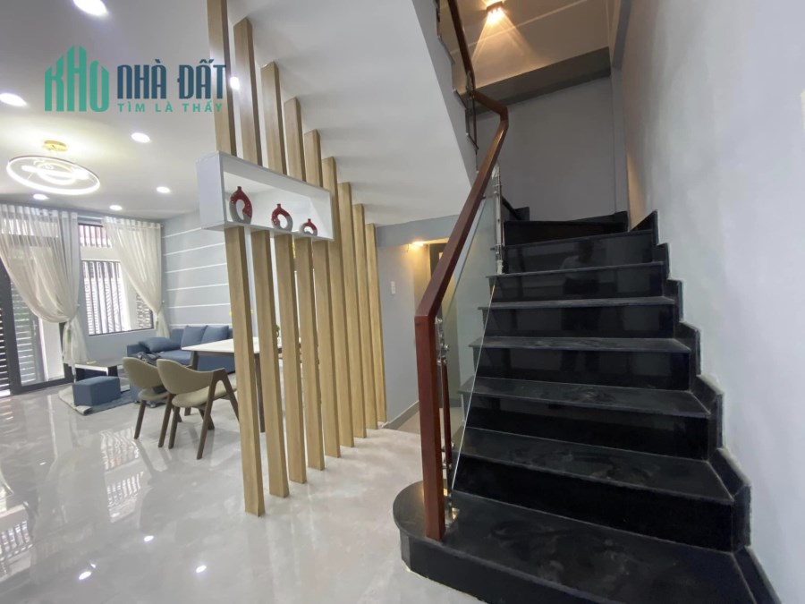 BÁN NHÀ MỚI ĐẸP 3 TẦNG, HXH NGUYỄN THƯỢNG HIỀN, P5, BÌNH THẠNH
