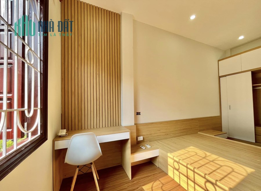 TRƯƠNG ĐỊNH - HOÀNG MAI - NHÀ ĐẸP - LÔ GÓC - SÁT PHỐ - CHỈ 5.X TỶ - Ô TÔ 7 chỗ đỗ cửa