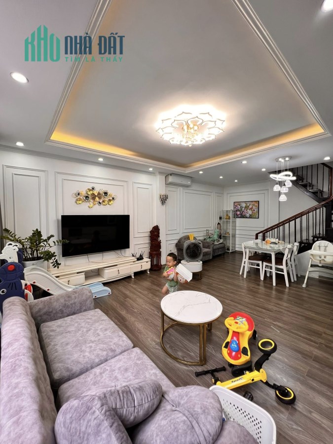 Nhà Đẹp Mỹ Đình – Ô Tô Gần Nhà, Nhà Đẹp, Tiện Nghi, Ở Sướng – 35m2, 5T, Chỉ 4.45 Tỷ.