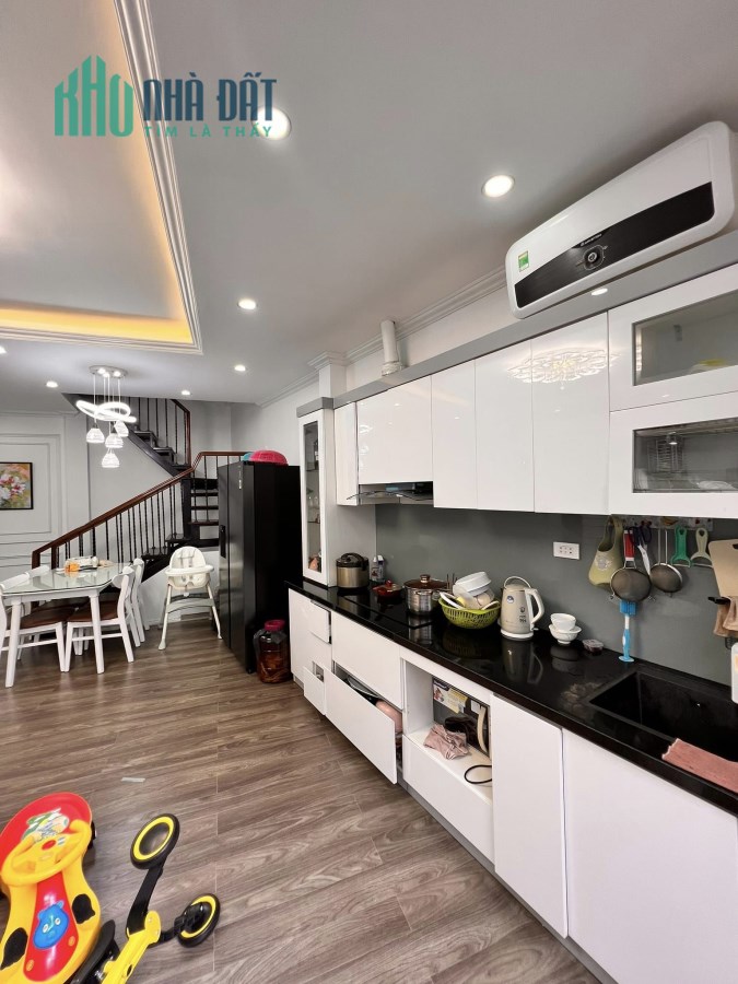 Nhà Đẹp Mỹ Đình – Ô Tô Gần Nhà, Nhà Đẹp, Tiện Nghi, Ở Sướng – 35m2, 5T, Chỉ 4.45 Tỷ.
