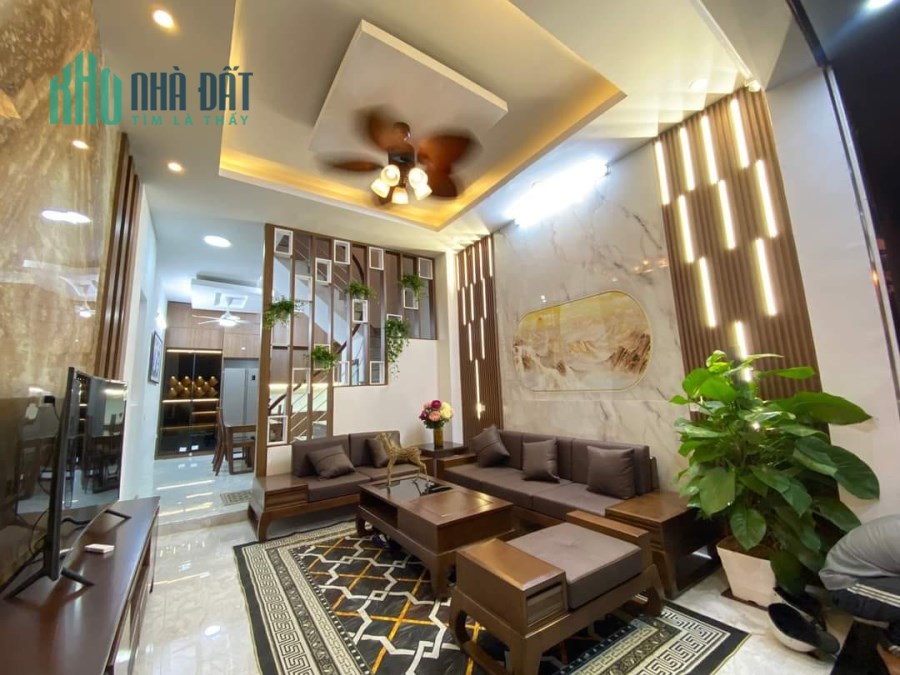 Hàng Hiếm Lê Đức Thọ - Nhà Mới, Ở Luôn, Nội Thất Đẳng Cấp – 50m2, 5 T, Nhỉnh 5 Tỷ.