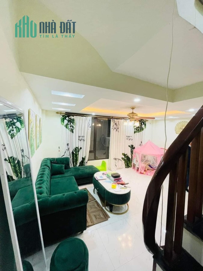 Mễ Trì, duy nhất 1 căn nhà 5  tầng full nội thất chỉ cần xách vali về ở