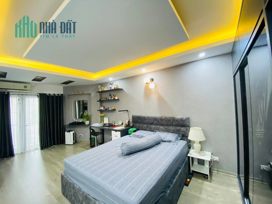 Nhỉnh 4 tỷ có nhà Khương Đình ở ngay, full nội thất sđcc