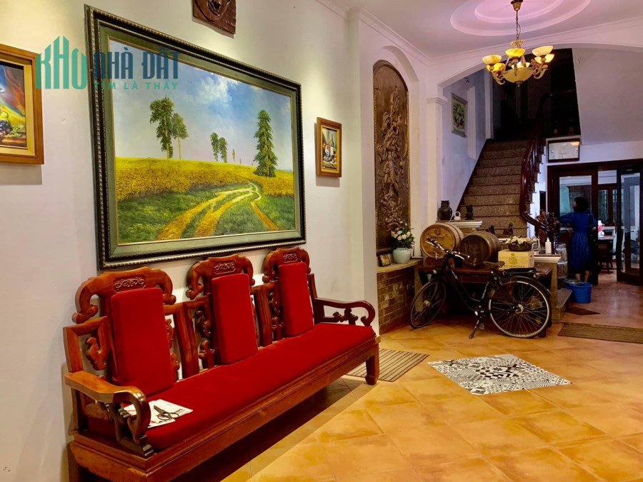 Nhà Linh Lang 52m2 , 6 tầng , lô góc ngõ thông Phan Kế Bính, ô tô vào nhà