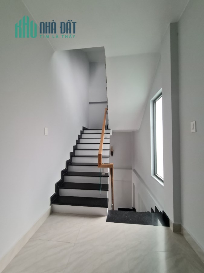 CĂN NHÀ XINH  TẠI NGUYỄN TRÃI - P10- ĐÀ LẠT .