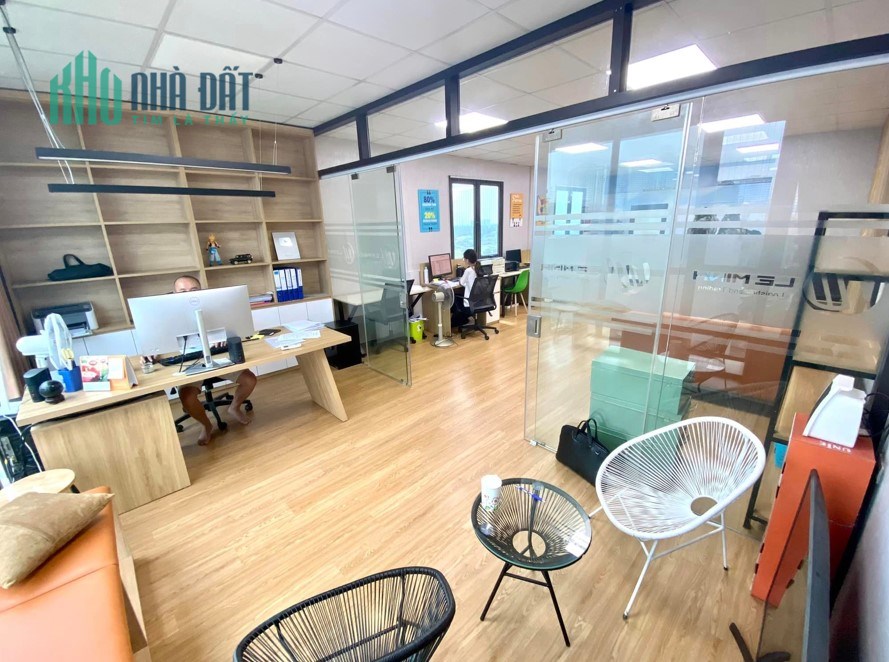 Bán Tòa nhà VP sang xịn nhất Mặt Phố TRUNG KÍNH 70m2 x 8 Tầng thang máy, Giá 27.8 Tỷ.