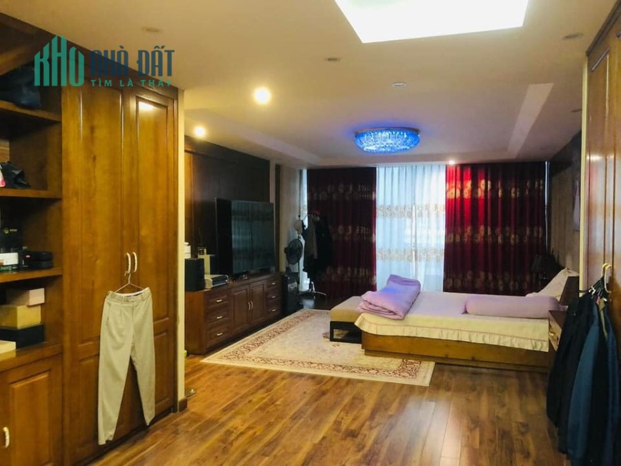 Bán gấp nhà ngõ 639 Hoàng Hoa Thám giá 4.3 tỷ, 40m2, ở luôn