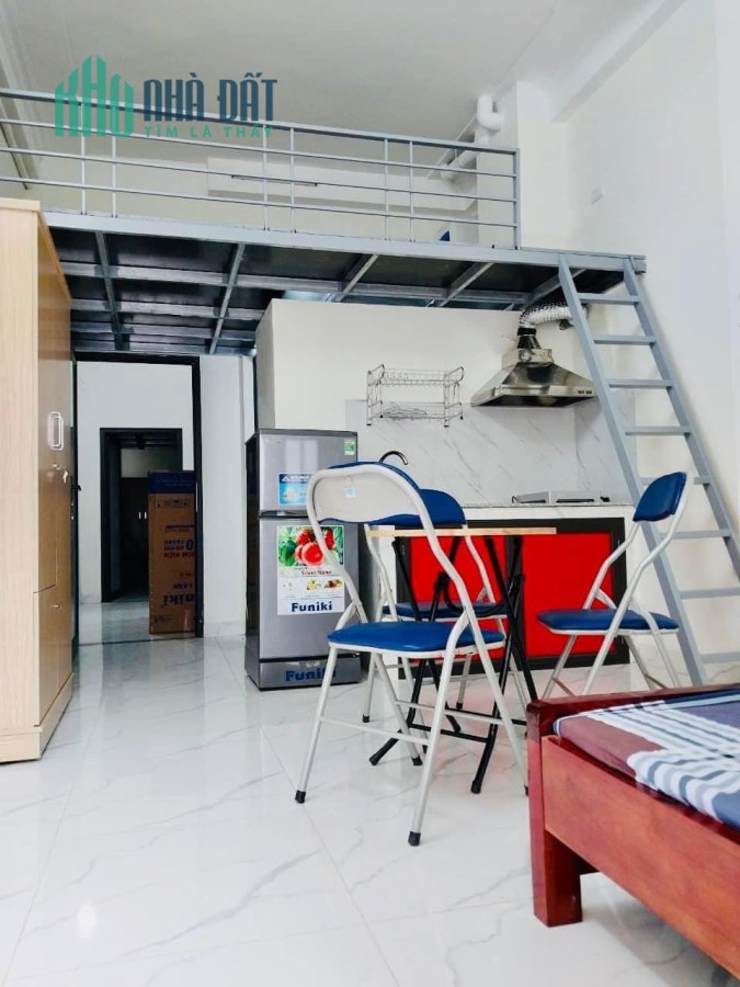 Nhà đẹp 52m2  ngay phố Bùi Xương Trạch, 6 tầng có thang máy