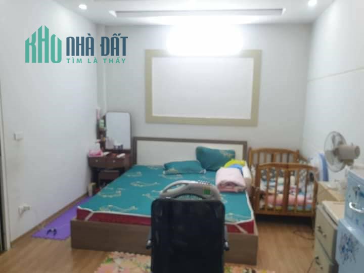 Bán nhà siêu đẹp, Xuân La, Tây Hồ 35m, 5 tầng, MT 5m, nhà đẹp ở luôn, nhỉnh 4 tỷ.