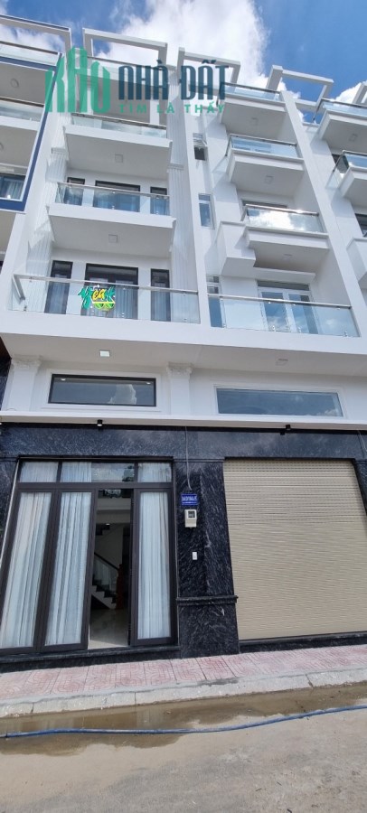 Bán nhà mới xây khu vực VIP phường 3, Quận 11, HCM (ngay sát bên Đầm sen)
