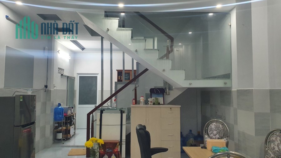 Bán nhà đẹp, sát mặt tiền Nguyễn Trọng Tuyển, P2, Tân Bình, 50m2 3pn chỉ nhỉnh 4 tỷ