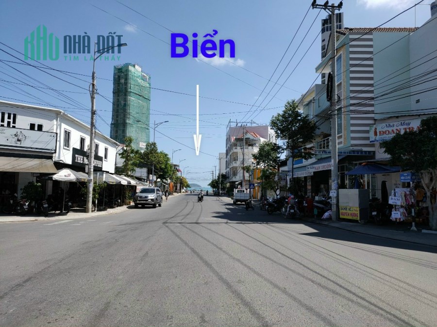 BÁN LÔ ĐẤT PHƯỜNG VĨNH HÒA GẦN BIỂN, GẦN CHỢ 115,6m2 ngang 5m. Giá 5 tỷ 660 triệu.