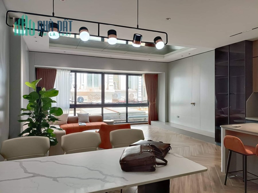Đập hộp nhà 7 tầng, thang máy, ô tô tránh phố Ngọc Lâm, Long Biên. LH 0858999616