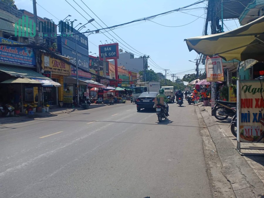 Nhà Đẹp Vào Ở Ngay, Ngã Tư Hiệp Bình, Hiệp Bình Chánh, Thủ Đức. DT: 30m2, 2 Tầng. 3 Tỷ 200.