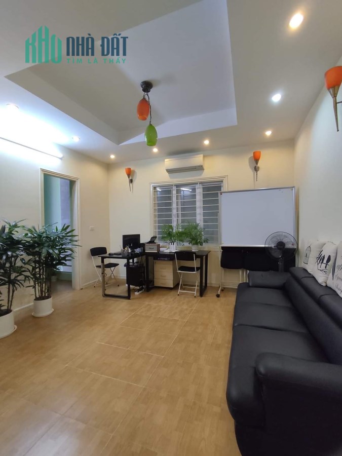 Bán nhà riêng Thành Công, Ba Đình 42m, giá tỷ.