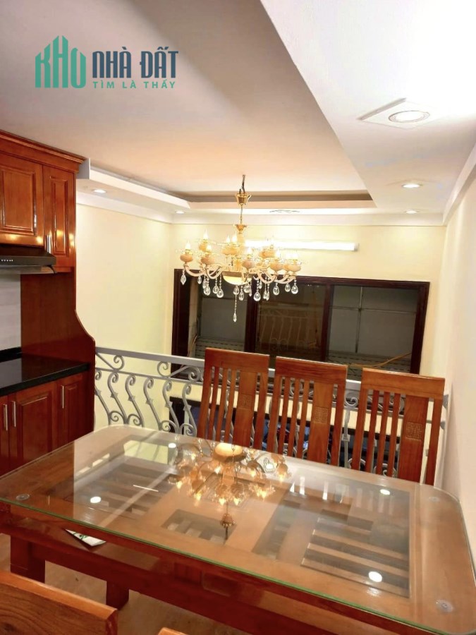 HiẾM ! Bán nhà 1194 Láng, Kinh doanh đỉnh, Ô TÔ Tránh, 30m2 x 6Tầng, giá 5,6 tỷ 0969693855.