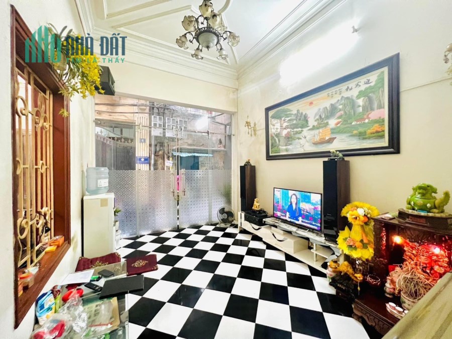 Chủ chào giá giảm ngay 200tr khi mua  căn nhà 54m2 ở Nguyễn Cao, chỉ cách bờ hồ 1km