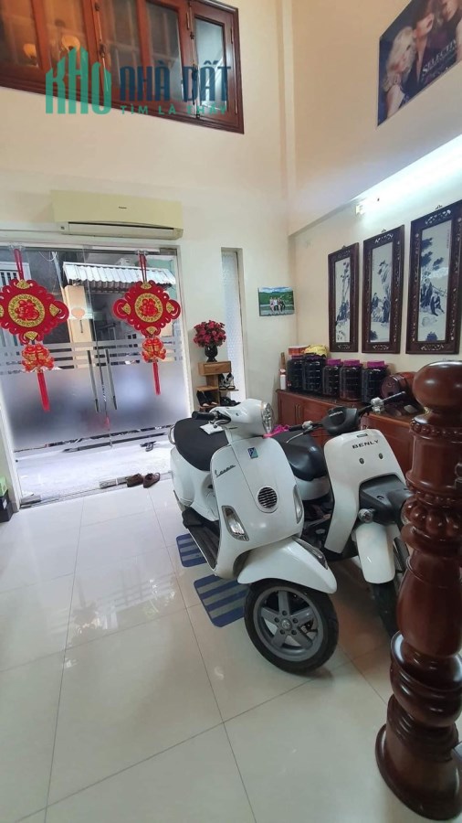 Siêu phẩm nhà 6 tầng tại Phan Kế Bình, chủ cực kì thiện chí bán