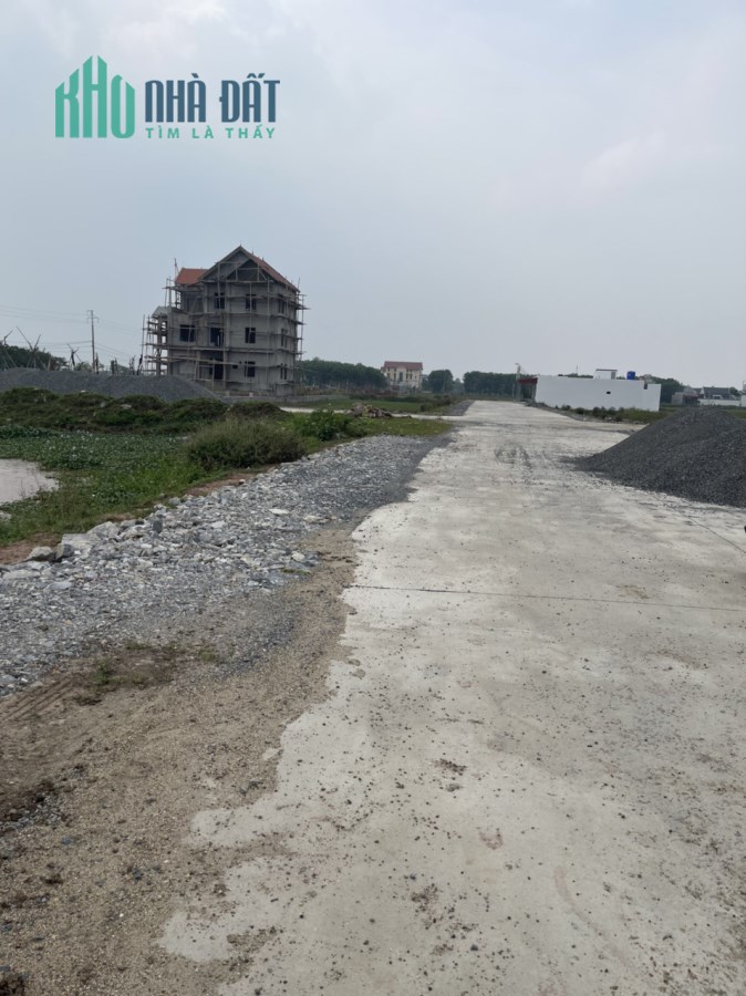 Chính chủ cần bán lô đất tại Xóm 7 Như Hoà - kim Sơn - Ninh Bình .