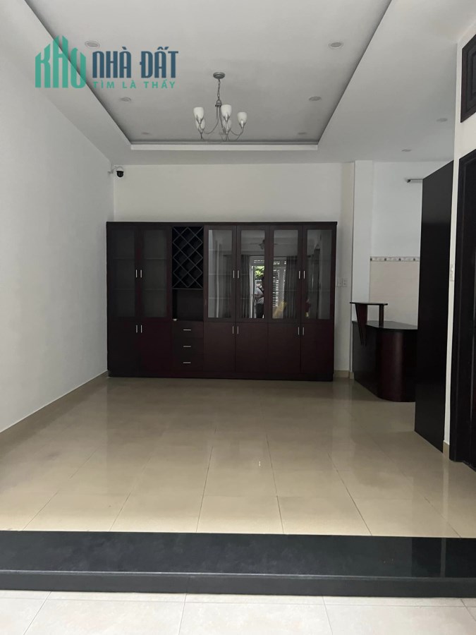 BIỆT THỰ 2 MẶT TIỀN - HẺM XE TẢI TRÁNH- NGANG KHỦNG 8M - KHU VIP NHẤT QUẬN TÂN BÌNH KẾ BÊN TOÀN