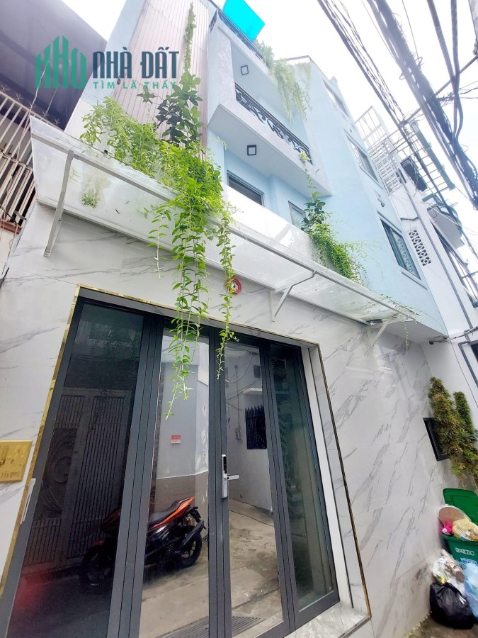 Siêu phẩm Nguyễn Trọng Tuyển, P1 ,Q Tân Bình.
- Dt: 6.5x7x5lầu 227m2, 6pn , 5wc.
- Giá chỉ 7.5