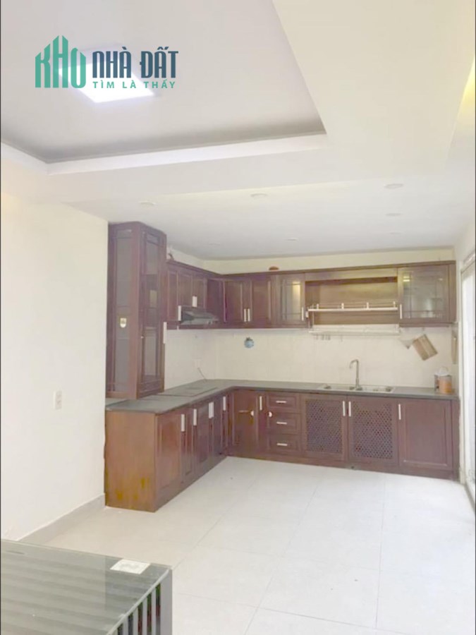BÁN NHÀ HXH KHU VIP NHẤT BÌNH THẠNH- NGUYỄN GIA TRÍ -7 7M2-DÒNG TIỀN KHỦNG- SỔ ĐẸP -THÁCH THỨC ĐẦU