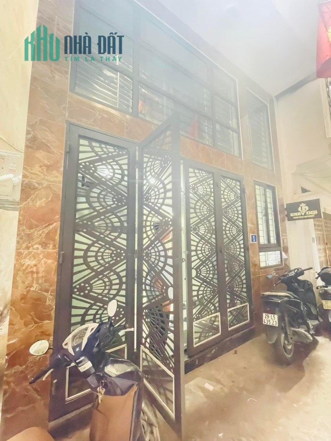 NHÀ TÂY SƠN , THÔNG THÁI HÀ , 38M2 X 4T , NHỈNH 5 TỶ