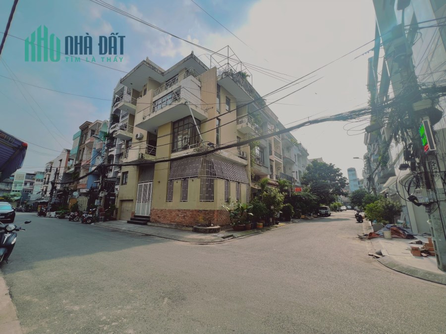 Bán nhà 2 mặt tiền hẻm oto đường 3 tháng 2 phường 14. Sổ đỏ riêng,