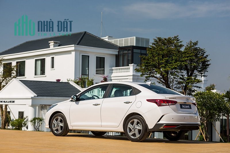 HYUNDAI ACCENT 1.4AT 2022 Xe mới GIAO NGAY