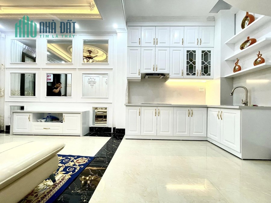 Nhà Trần Phú Hà Đông - Gần Cầu Trắng 40m2, 5T, chỉ -4 tỷ 5 - ô tô đõ cửa LH0988183187