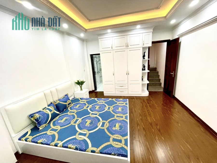 Nhà Trần Phú Hà Đông - Gần Cầu Trắng 40m2, 5T, chỉ -4 tỷ 5 - ô tô đõ cửa LH0988183187
