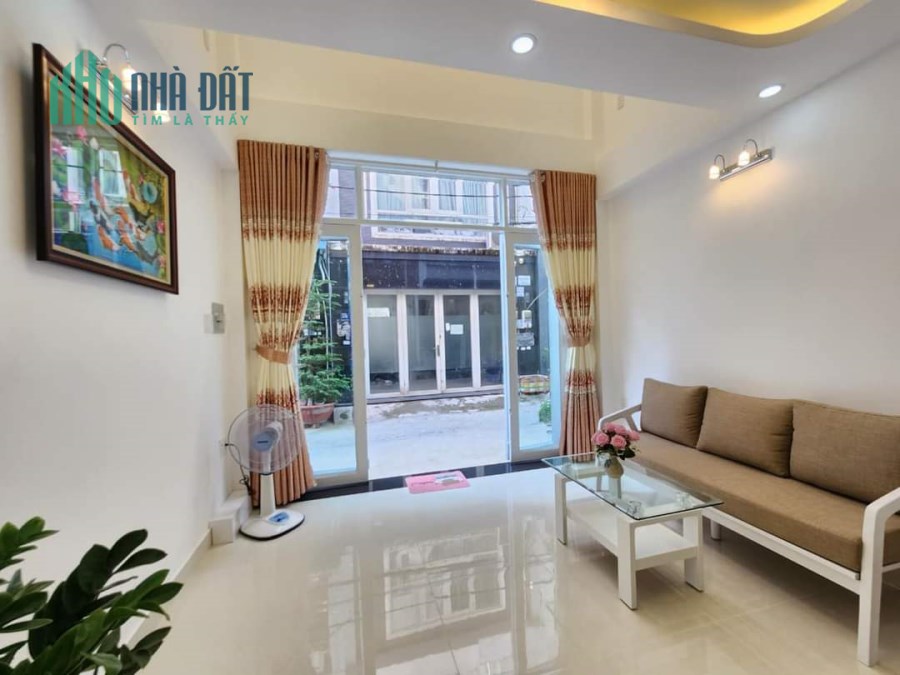 🔔 NHÀ MỚI 100% DỌN VÀO Ở NGAY- 3PN+4WC

🌟 DT: 18M 2 ( 3.5M * 5M ) CHỈ : 4 TỶ 450 TRIỆU