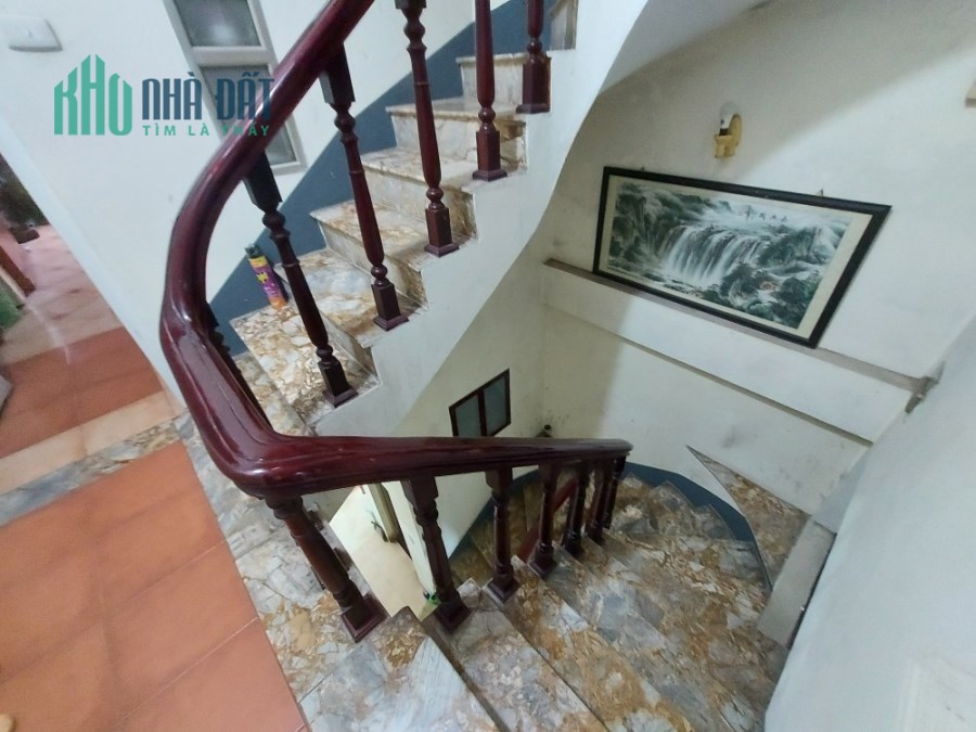 BÁN NHÀ NGO 156 NGUYỄN VAN CÙ LONG BIÊN 72m 4 3.8 GIÁ 62 TỶ CẦN BÁN GẤP
