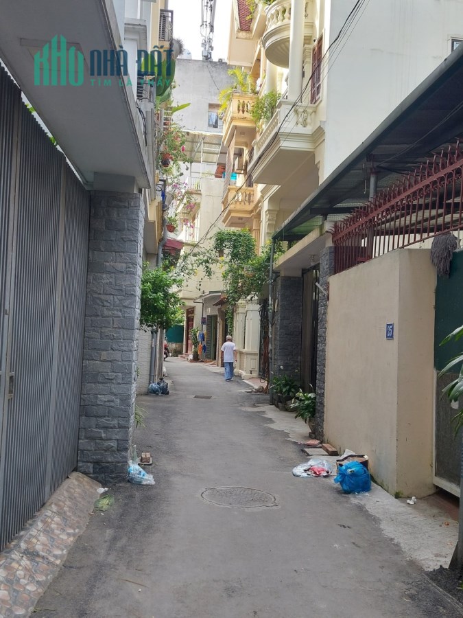 BÁN NHÀ NGO 156 NGUYỄN VAN CÙ LONG BIÊN 72m 4 3.8 GIÁ 62 TỶ CẦN BÁN GẤP
