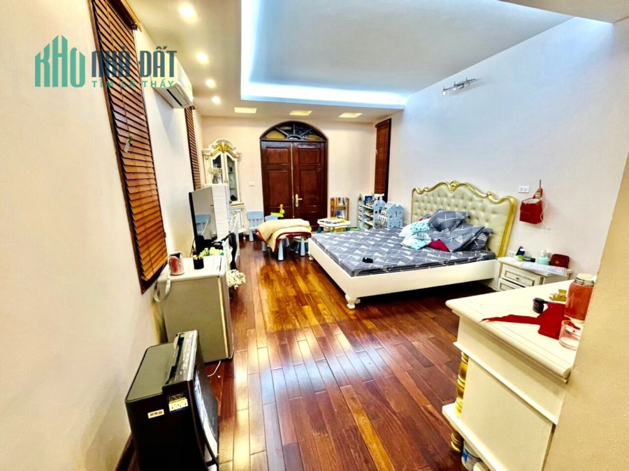 Bán Biệt Thự MP Ngọc Thụy CĂN GÓC 3 Thoáng 350Mx4T, 0868246333