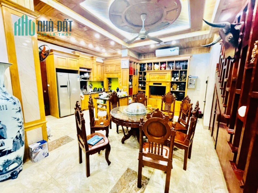 Bán Biệt Thự MP Ngọc Thụy CĂN GÓC 3 Thoáng 350Mx4T, 0868246333