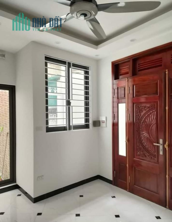 Bán Nhà Lương Yên, Hai Bà Trưng 40m2 * 5T MT4,3m nhà mới thông, thoáng chỉ 4ty
