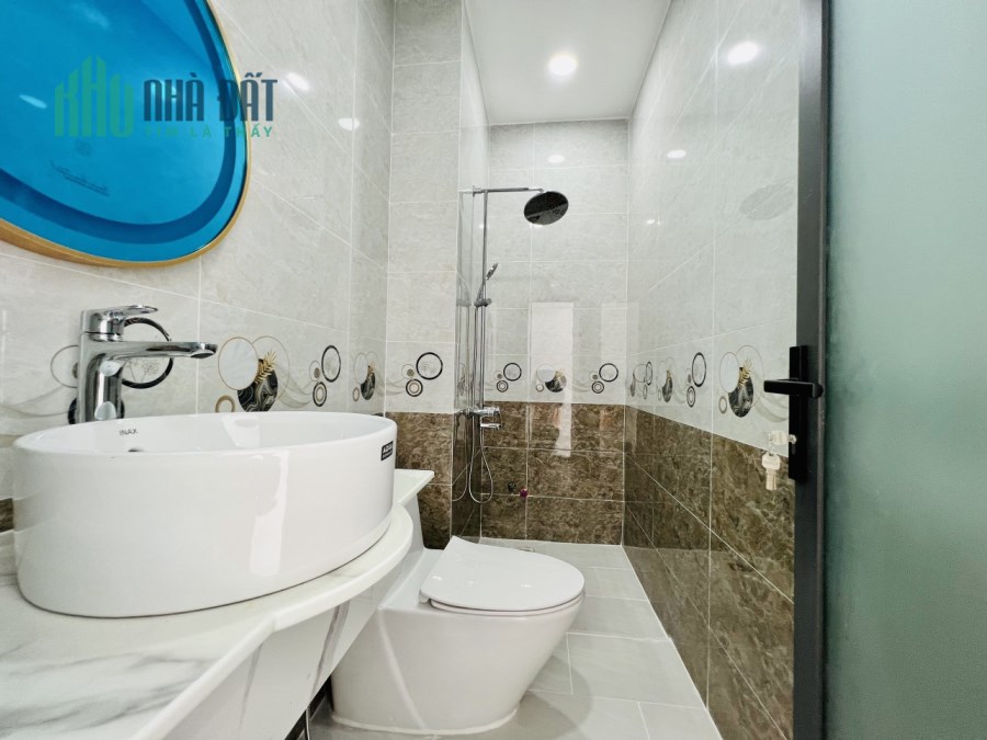 NHÀ HOÀN THIỆN FULL 3TẦNG DT 100m2  MTKD 40m TÔ HIỆU TÂN PHÚ