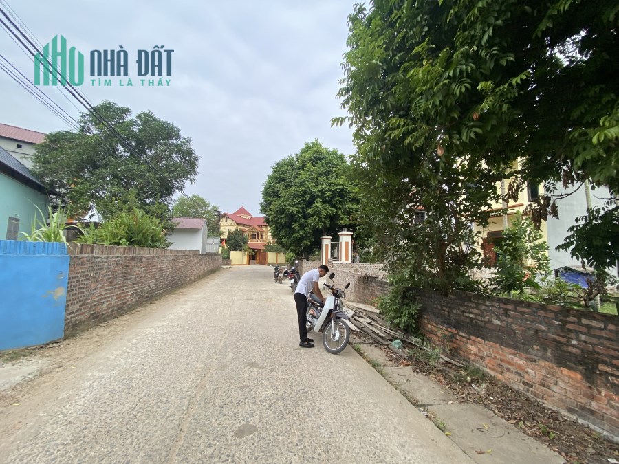 Bán đất cạnh nhà văn hóa Sơn Đồng – Ngọc Thanh MT 10m 9.5tr/m