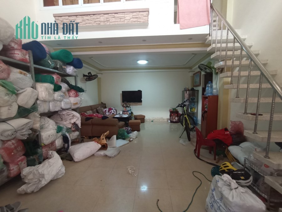 Nhà Nguyễn Hoàng, 45m2, 2 tầng, kiệt rộng, 2.x tỷ