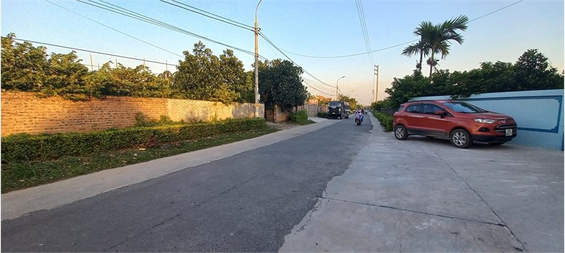Hết khả năng trả nợ ngân hàng cần bán nhanh lô đất TCLN 6 sào. gần sân gofl và nút giao cao tốc