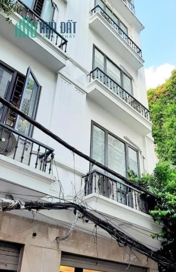 Nhà đẹp Hoàng Quốc Việt 7 tầng, thang máy, ô tô, vỉa hè, kinh doanh, ở luôn