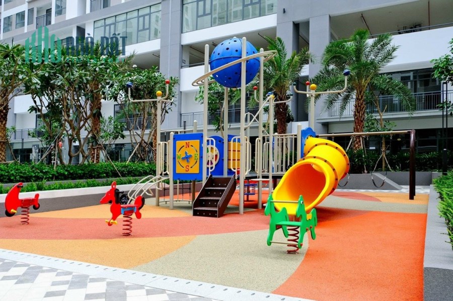 SHOPHOUSE - 2 TẦNG - MẬT ĐỘ CƯ DÂN SINH SỐNG HƠN 70%