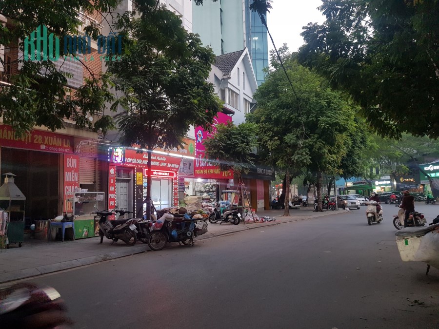 Bán nhà 150m2 mặt phố Lê Văn Lương Hà Nội kinh doanh 33 tỷ.